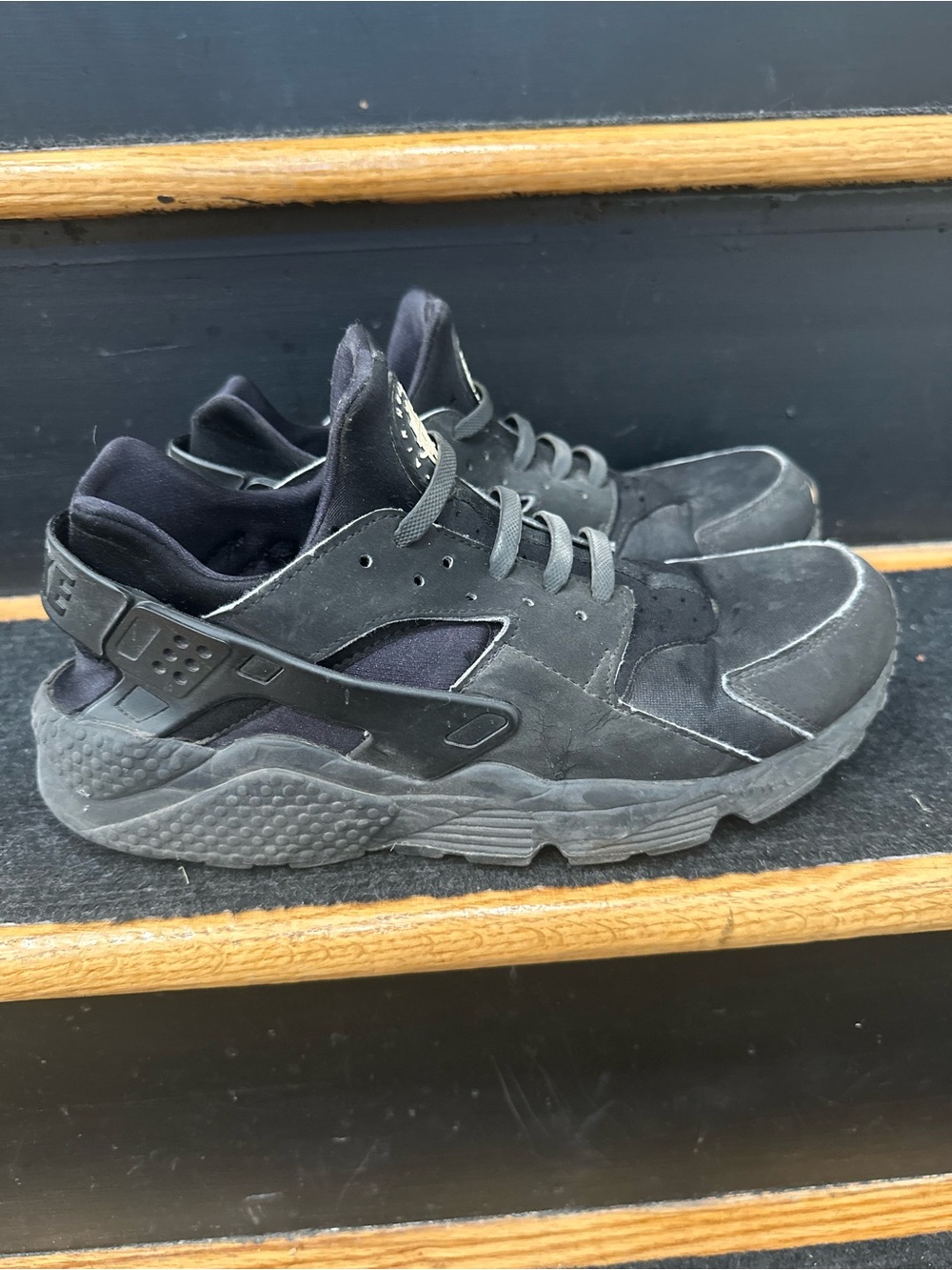 Nike Black Huarache Women’s/Men's Sneakers